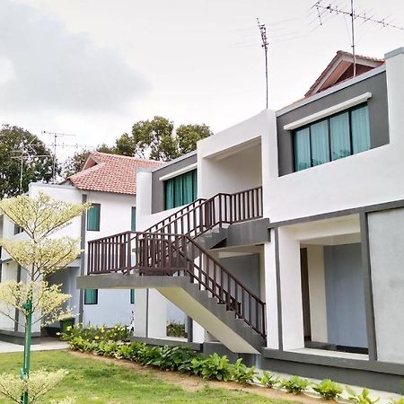 Desaru, Bayu Balau Beach Resort Bandar Penawar Exteriör bild