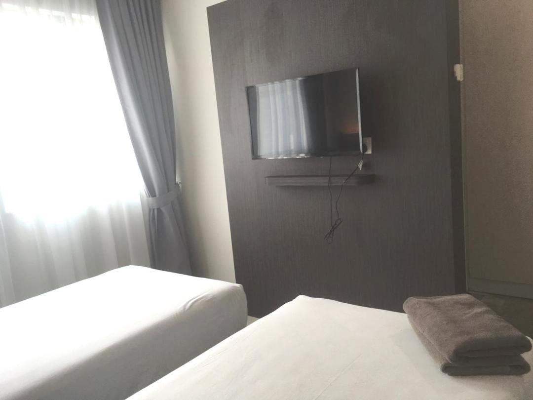 Desaru, Bayu Balau Beach Resort Bandar Penawar Exteriör bild