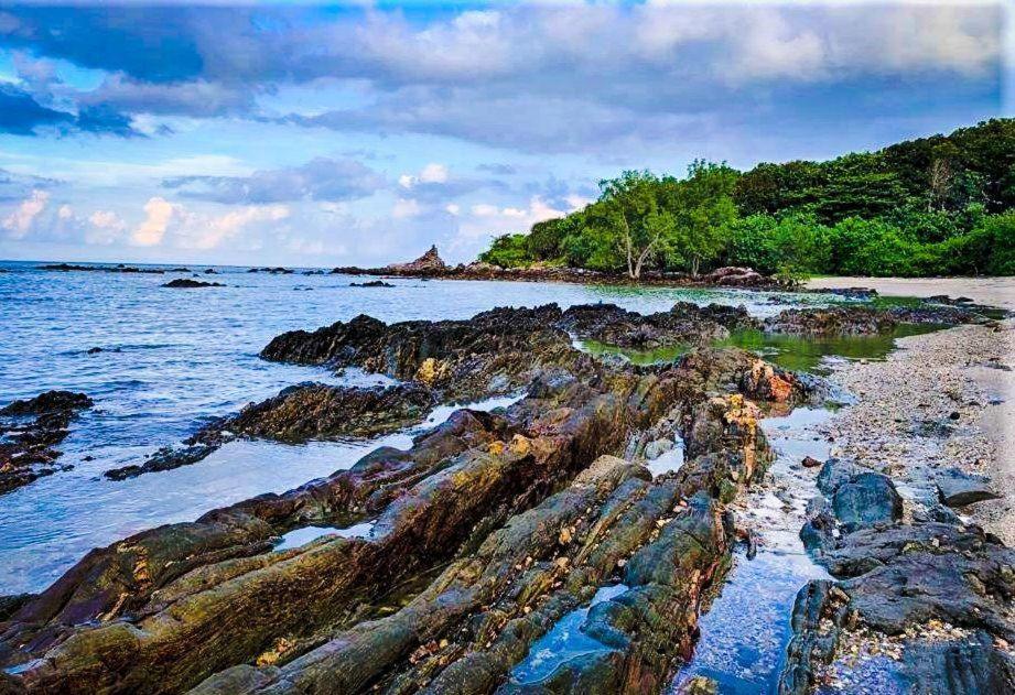 Desaru, Bayu Balau Beach Resort Bandar Penawar Exteriör bild
